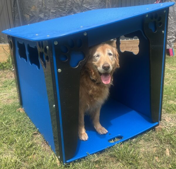 Premium Housing – Dog House Options for Professional Facilities and Homeyards